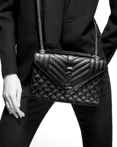 Saint Laurent ENVELOPE MEDIUM IN QUILTED GRAIN DE 